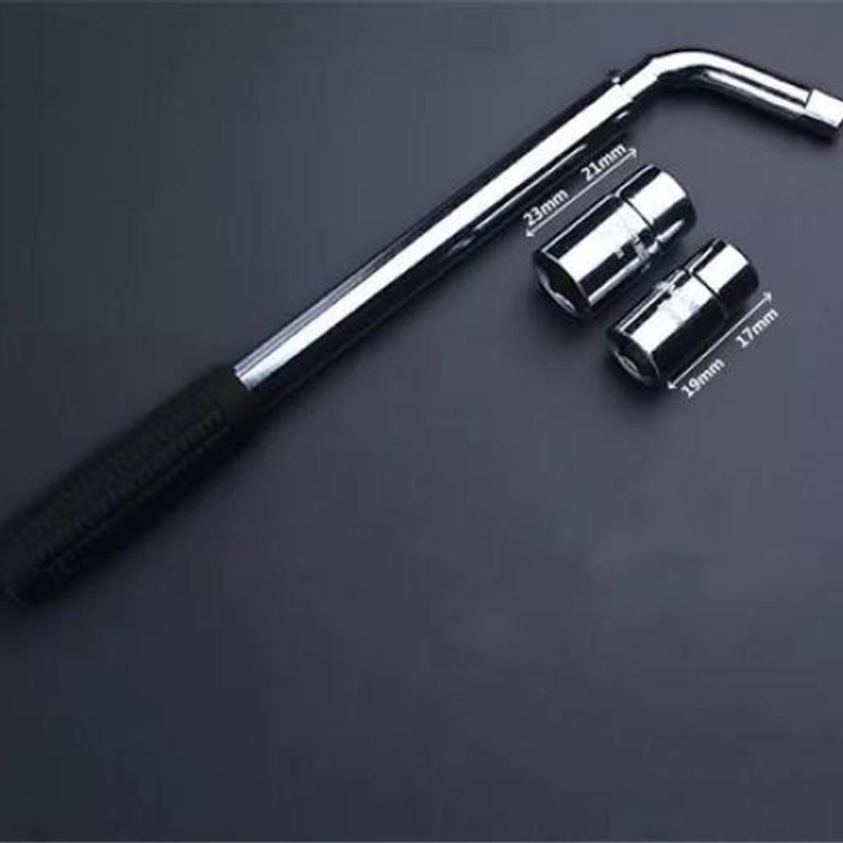 GENERICO - Llave de Rueda Universal de Acero para Llantas 17-23 mm