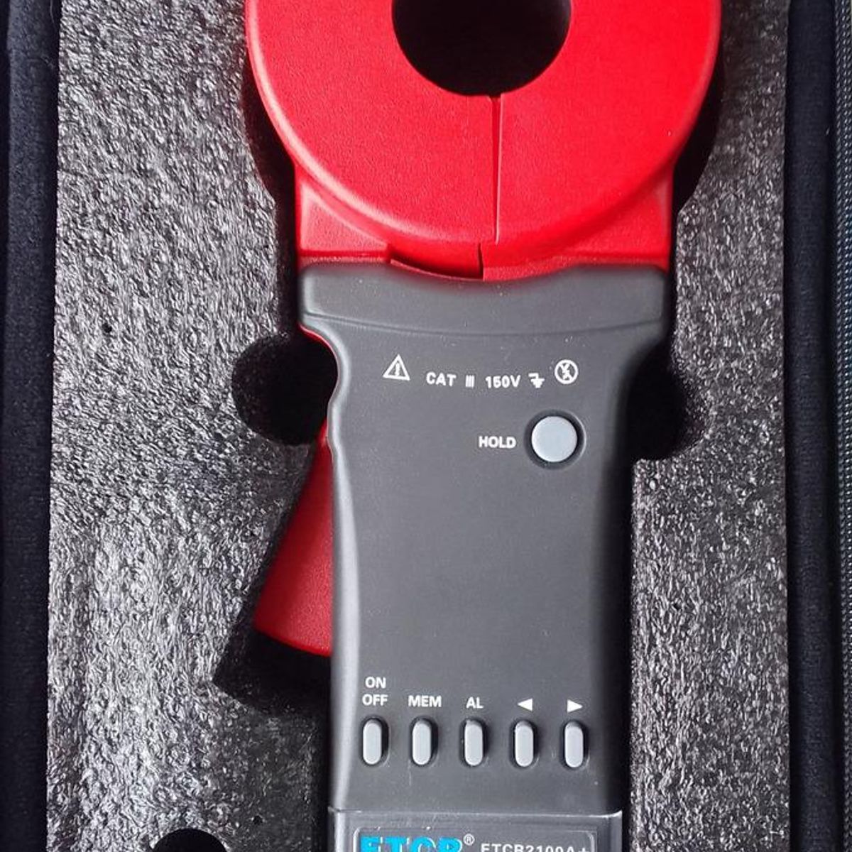 GENERICO - Medidor de Resistencia a Tierra con Alarma y Datos Guardados