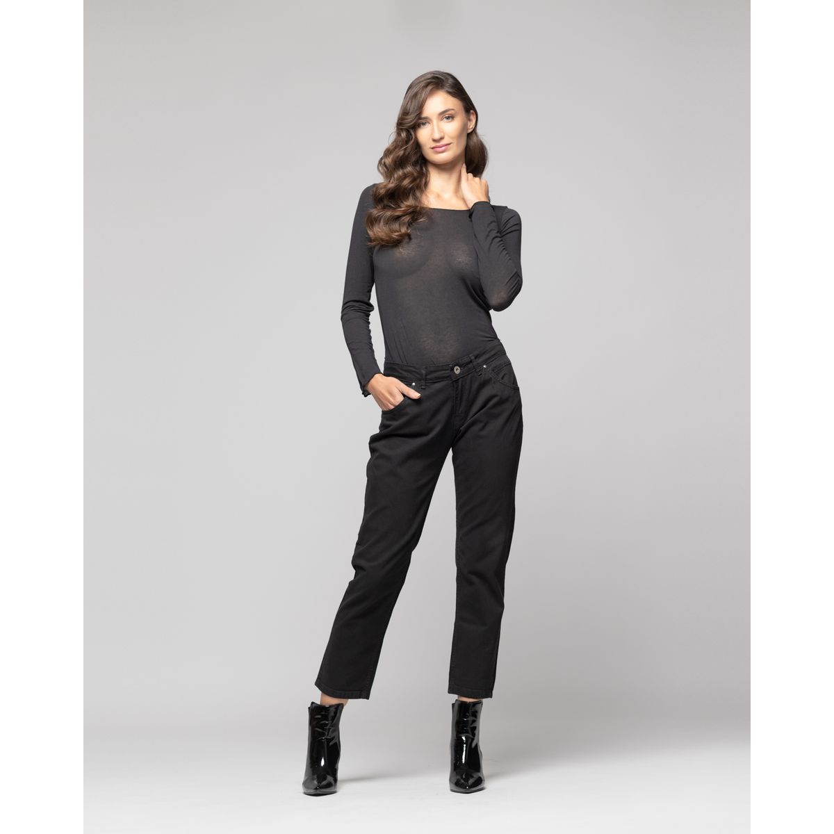 LINEATRE - Polera Mujer Donata  Negro Lineatre