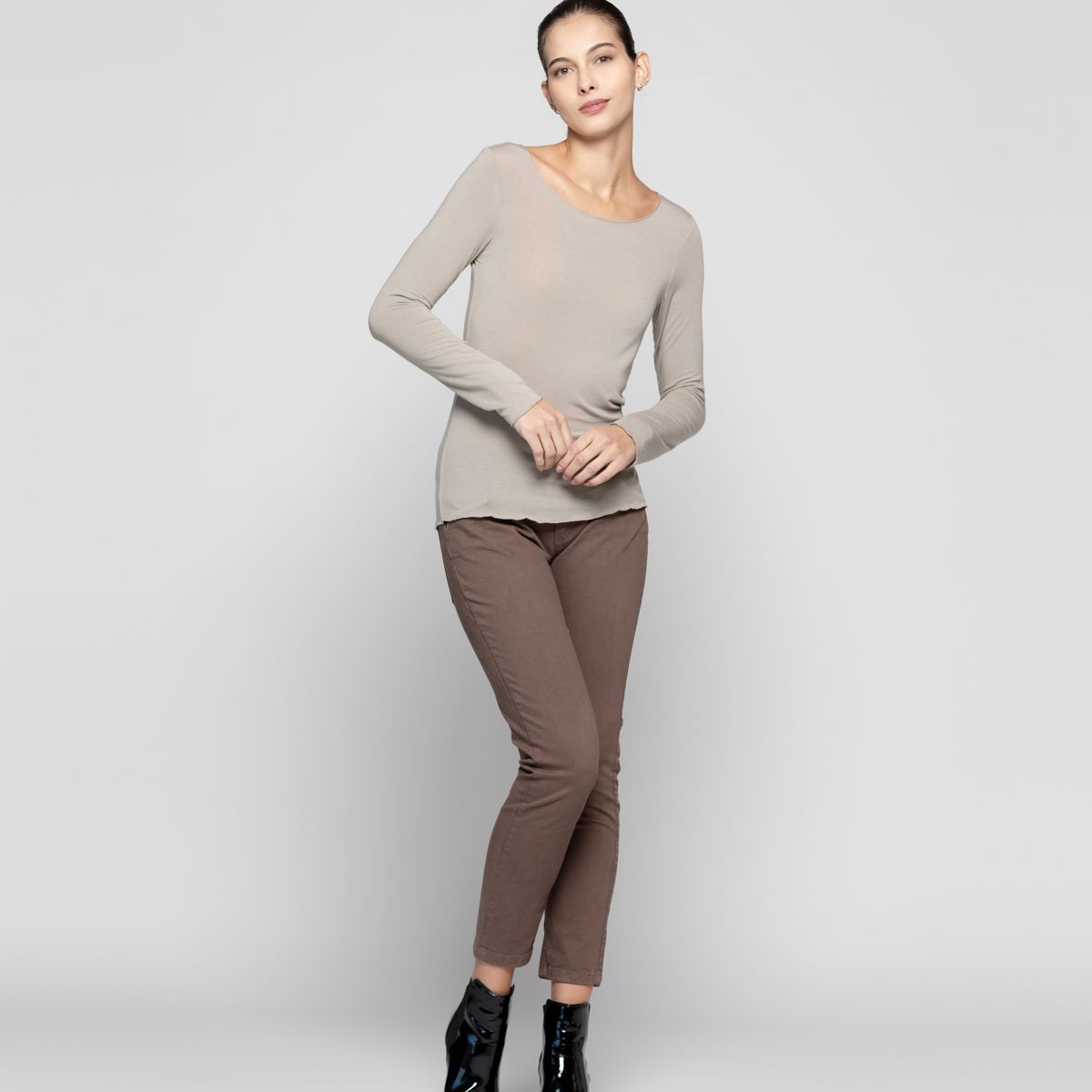 LINEATRE - Polera Mujer Donata  Café Lineatre