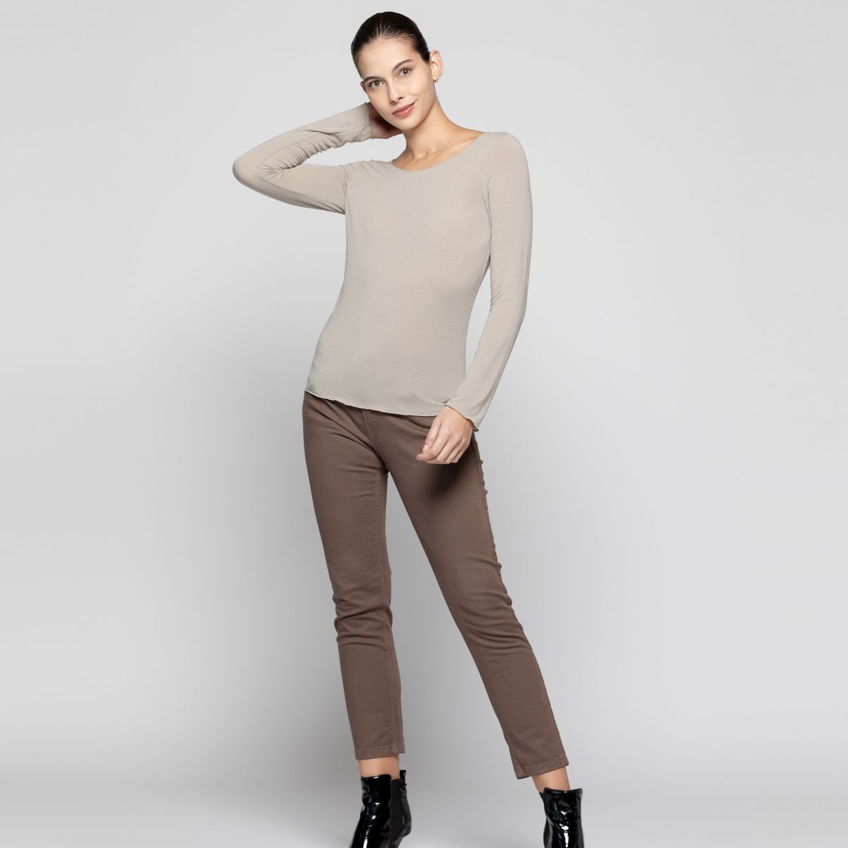 LINEATRE - Polera Mujer Donata  Café Lineatre