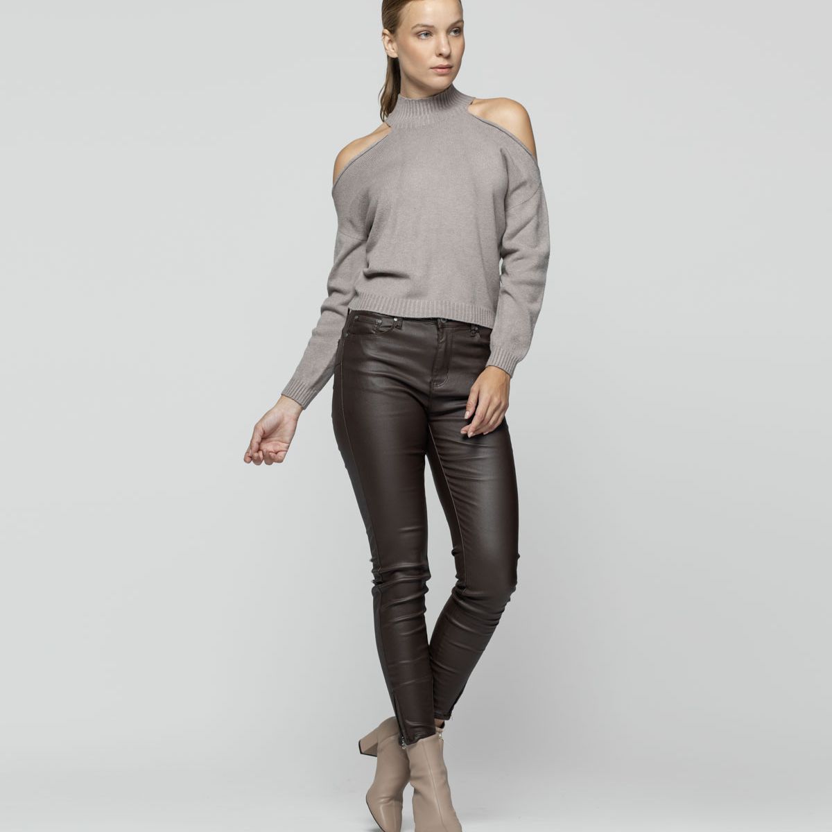 LINEATRE - Sweater Mujer Tessa Café Lineatre
