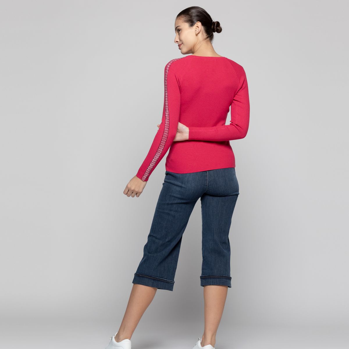 LINEATRE - Sweater Mujer Anahí cuello redondo Fucsia Lineatre