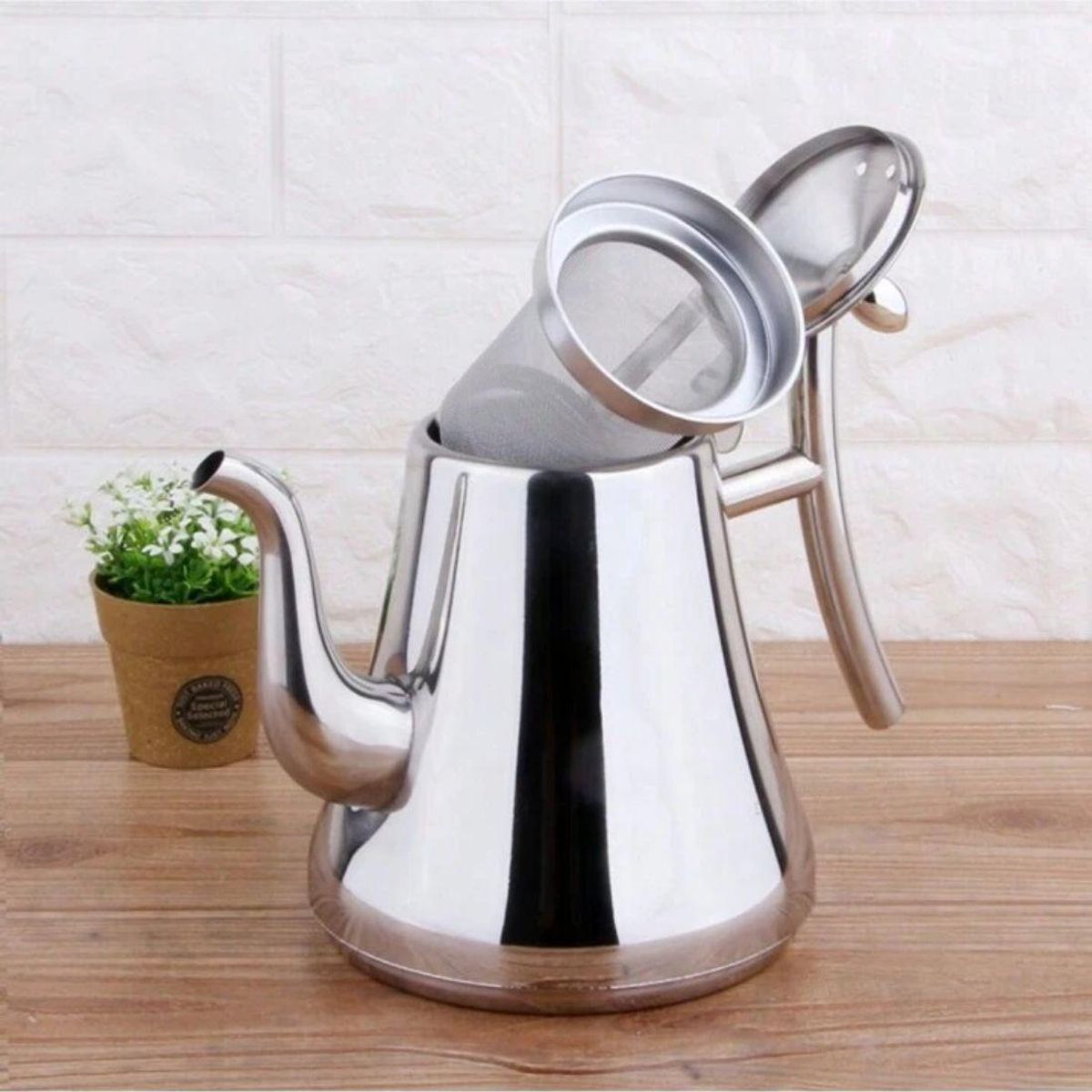 GENERICO - Tetera Elegante de Acero Inoxidable con Filtro y 1 Litro