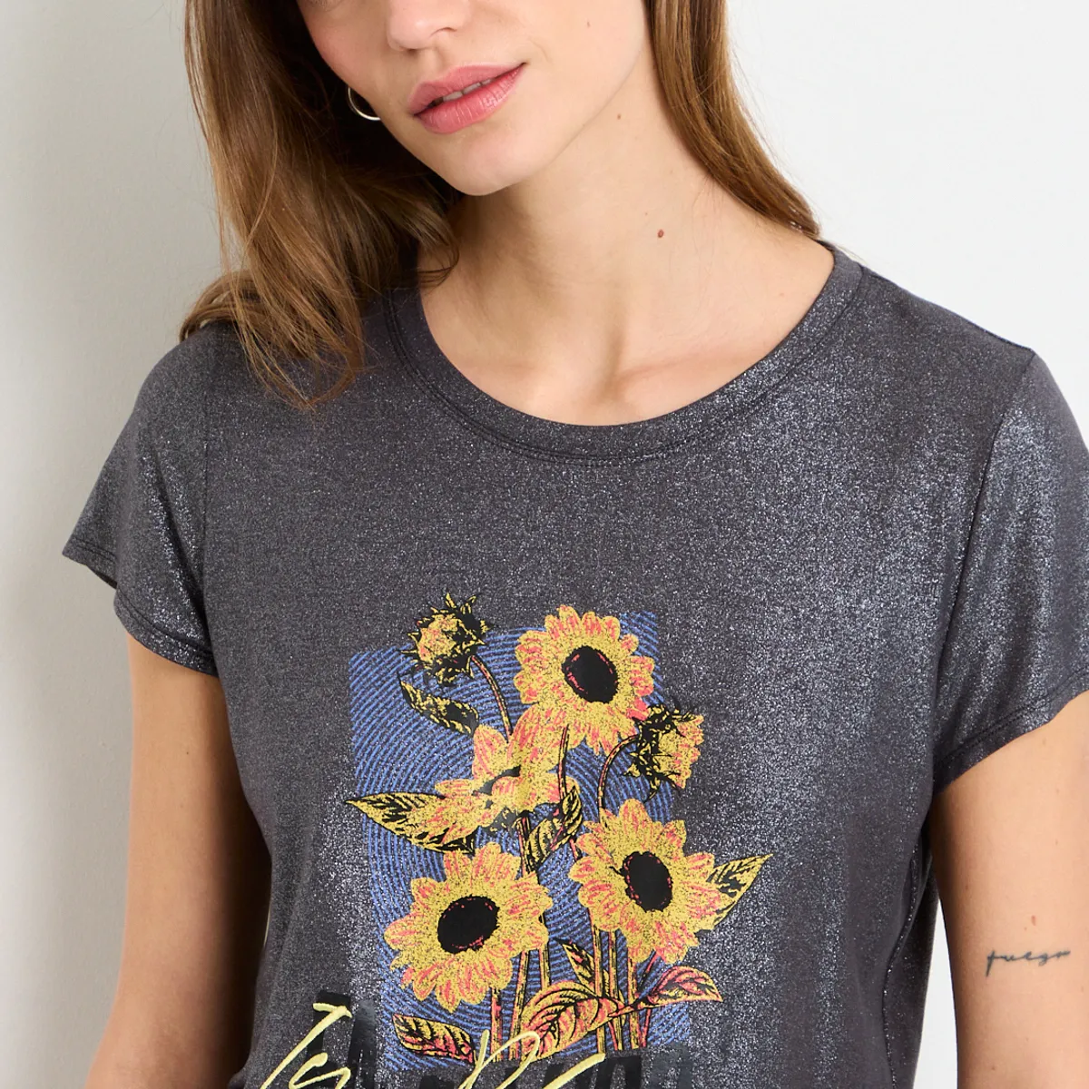 IO - Polera Manga Corta Mujer Gris IO