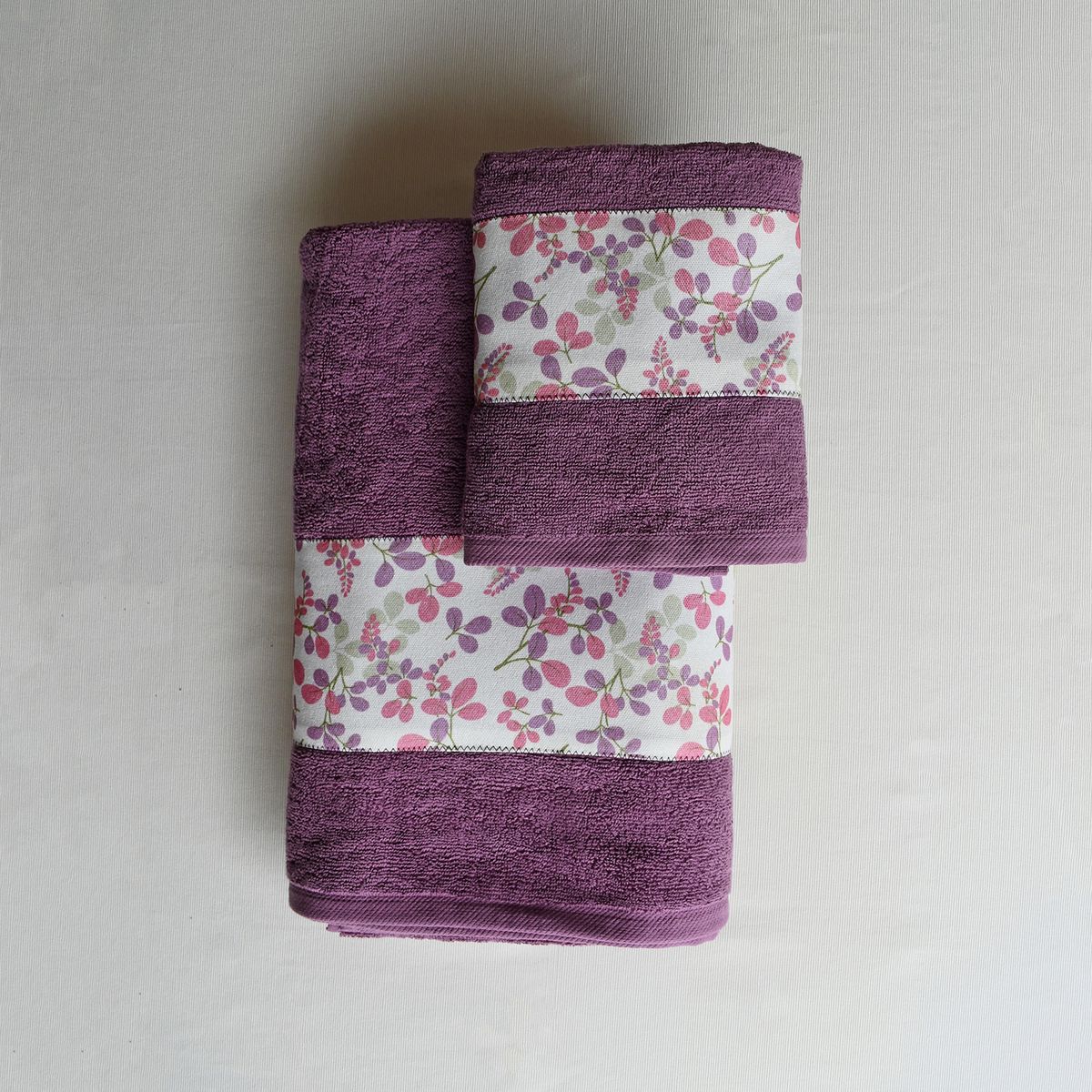 COCHO COCHO - Set Toalla Sábana 100% Algodón 550 grs Violeta Flores