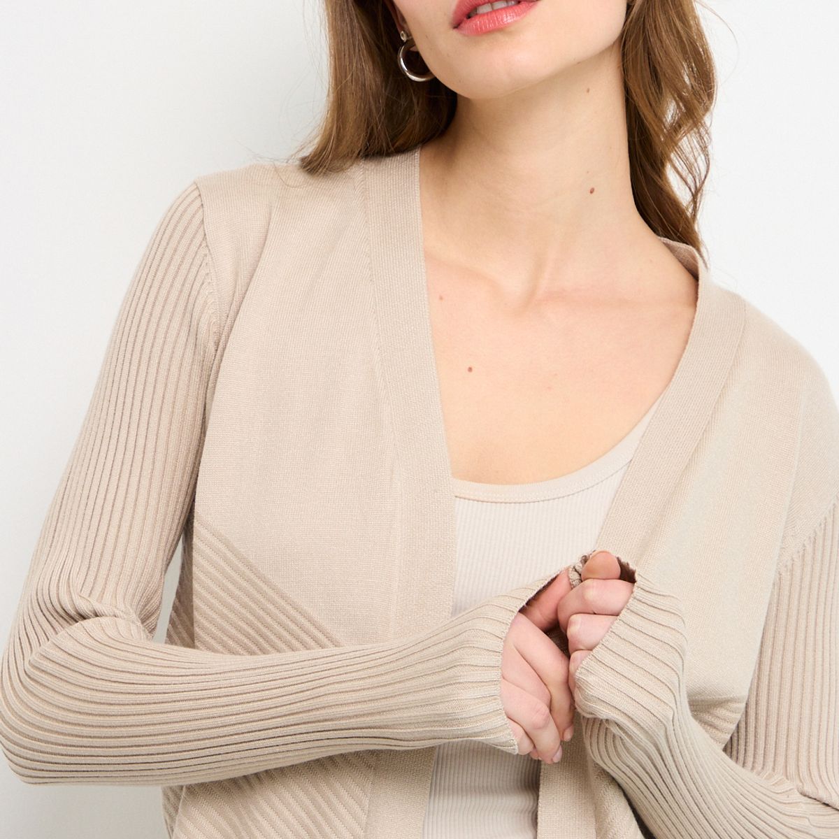 IO - Tejido Mujer Beige IO