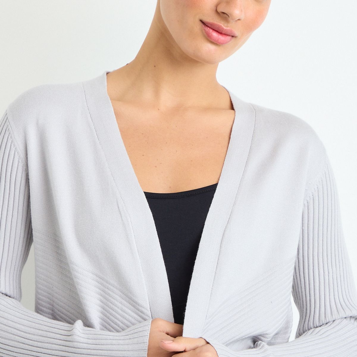 IO - Tejido Mujer Gris IO