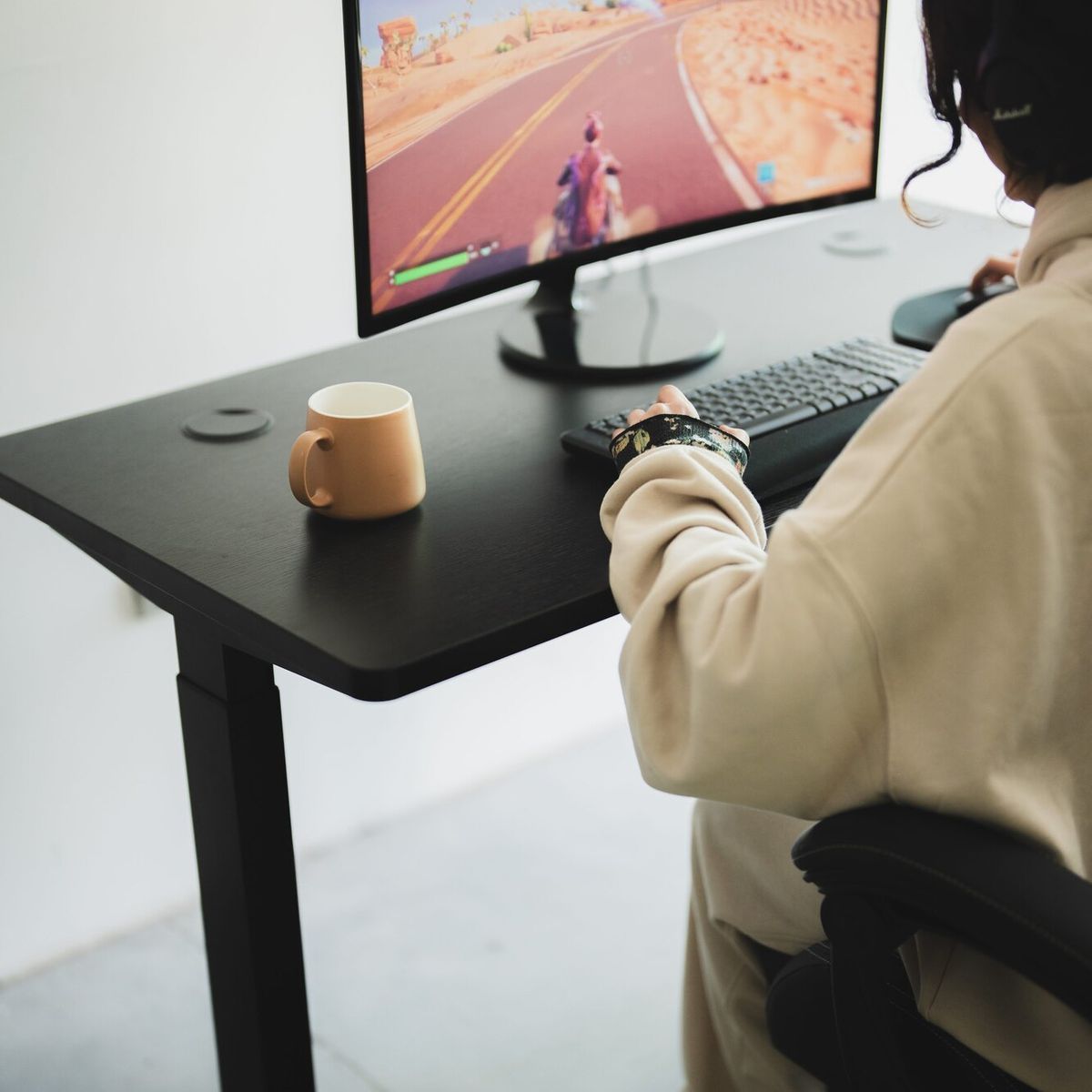 UPLIFT - Escritorio Eléctrico Regulable UpLift - Cubierta Negra 120x60cm + Base Negra