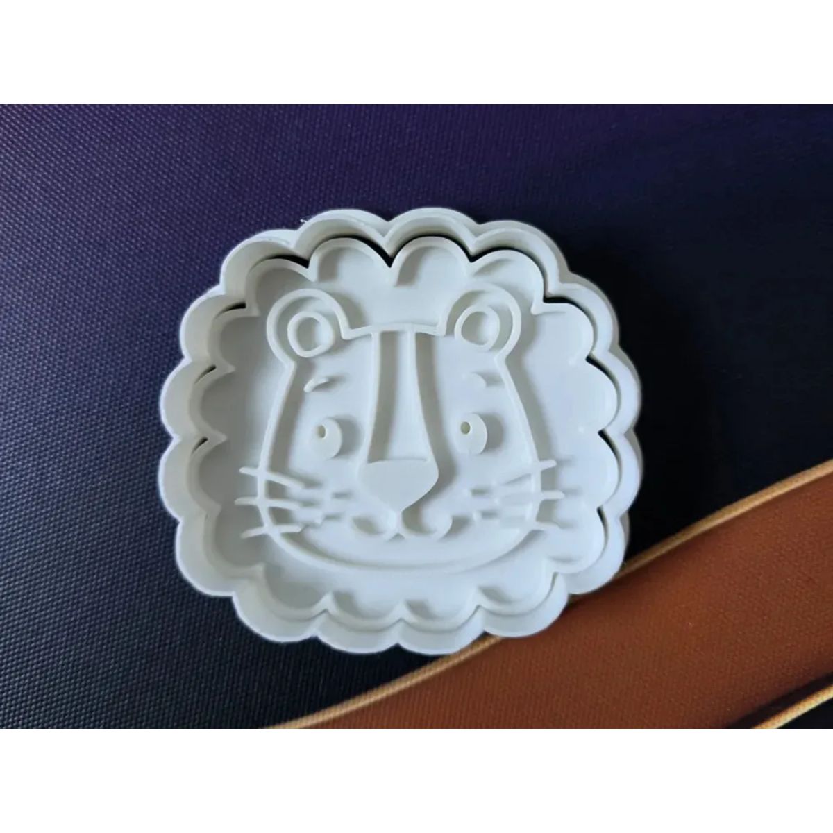 GENERICO - Molde para galletas Rostro Animales - León