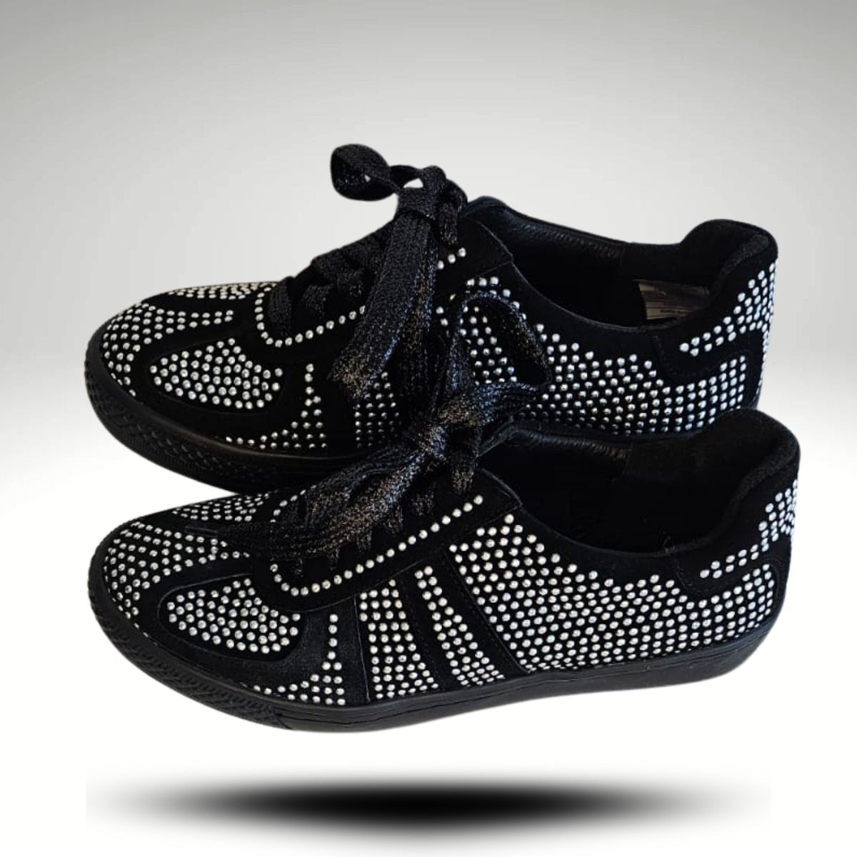 ANNY OUTFITS - Zapatilla Cristales Gamuza Florencia