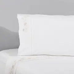 NINA HERRERA - Sábana Bordada Floral Marfil 220 Hilos King