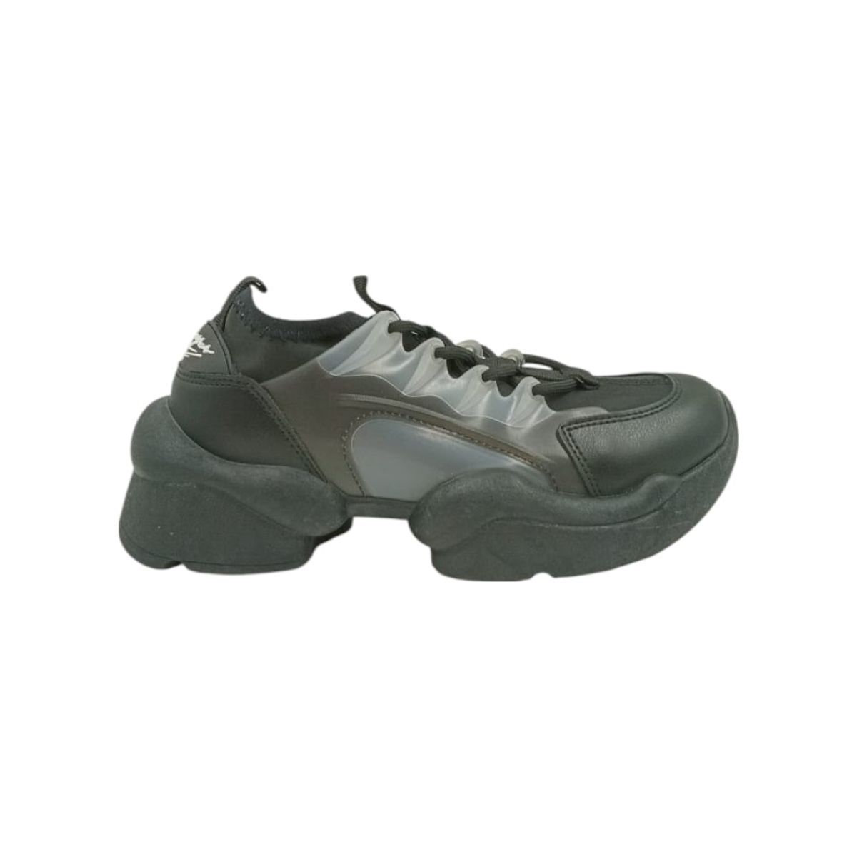 HERIEL - Zapatilla Negra Plataforma Mujer