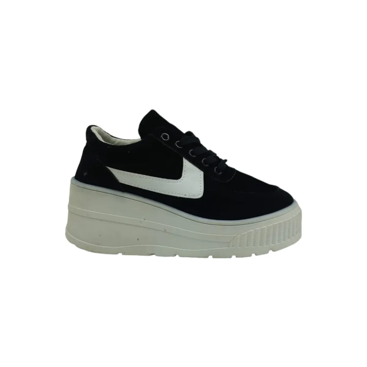 HERIEL - Zapatilla Negra Plataforma Mujer