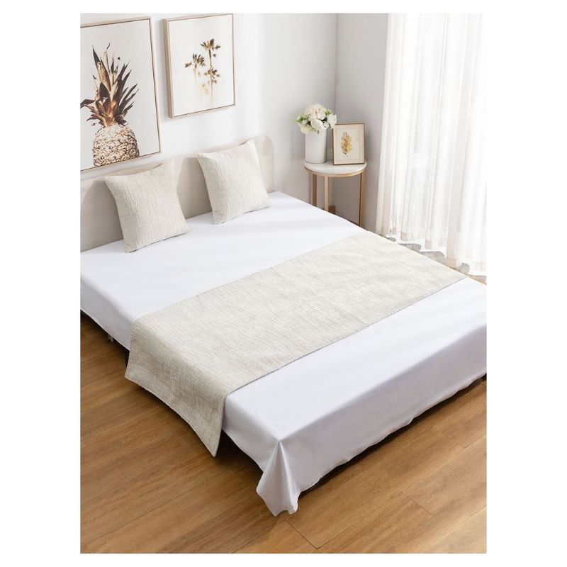 GENERICO - Set De Piecera + 2 Fundas Chenille 2 Plazas/King - Blanco