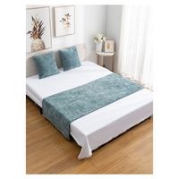 Set De Piecera + 2 Fundas Chenille 2 Plazas/King - Celeste