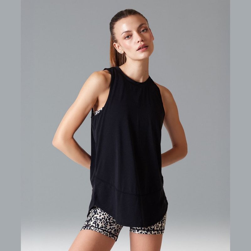 LOUNGE - Polera Deportiva Mujer Lisa Active