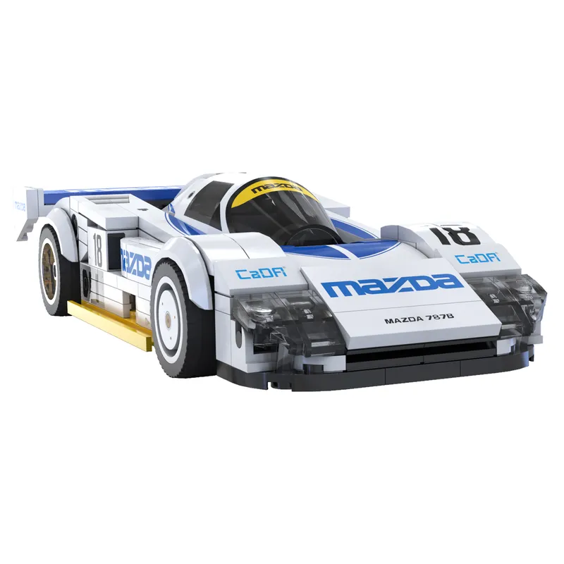CADA - AUTO MAZDA ARMABLE CADA