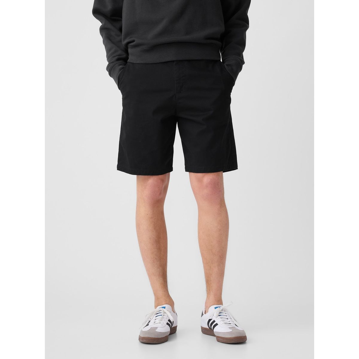 GAP - Short Hombre 9" Essential Khaki Negro Gap