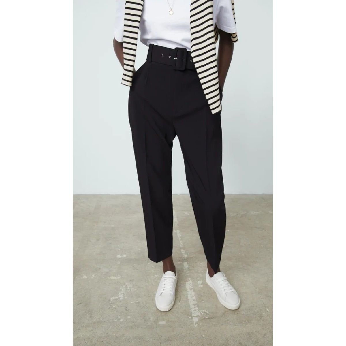 VELVET - Pantalon Sevilla Con Cinturon Negro Mujer