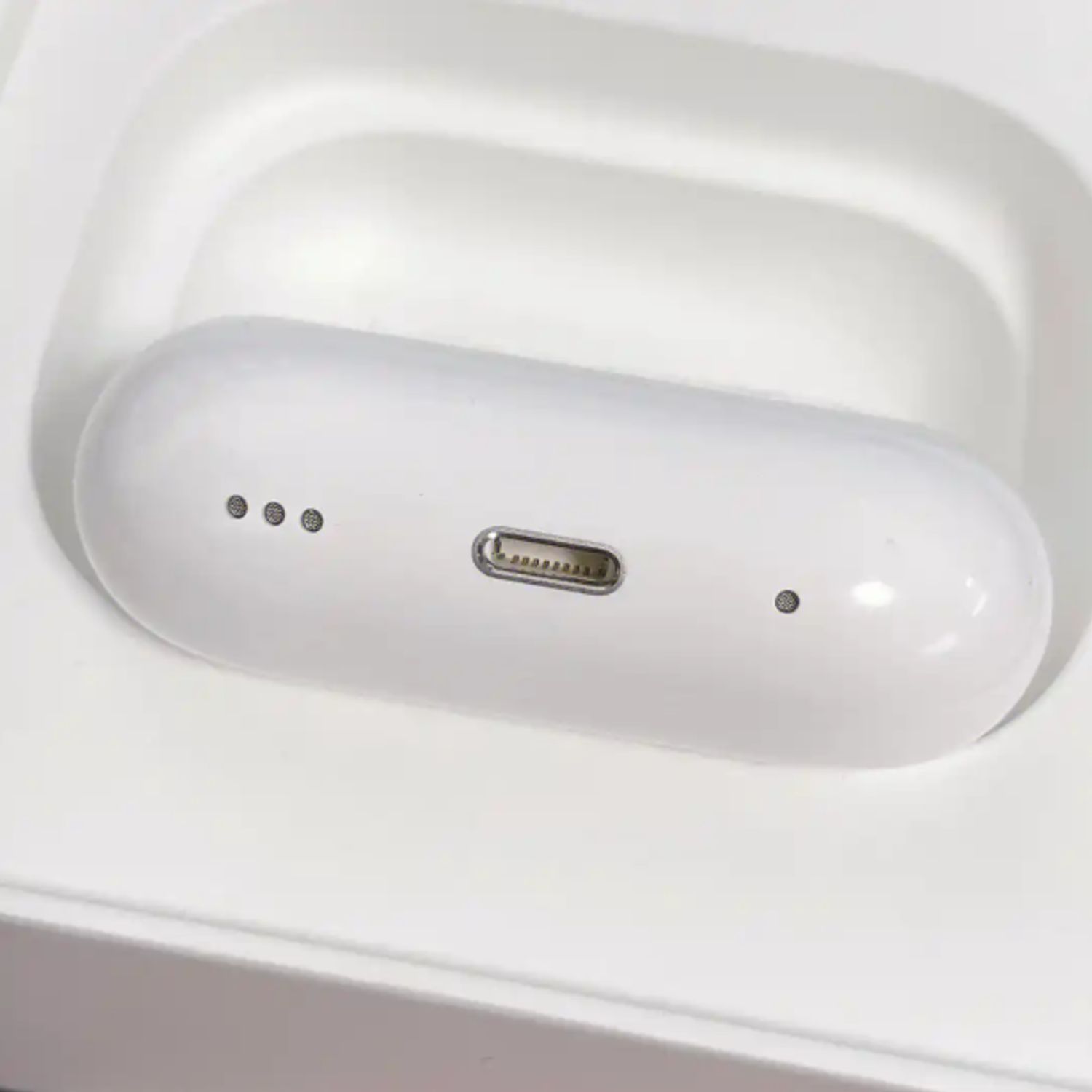 APPLE Apple AirPods Pro 2 Audífonos inalámbricos reacondicionados