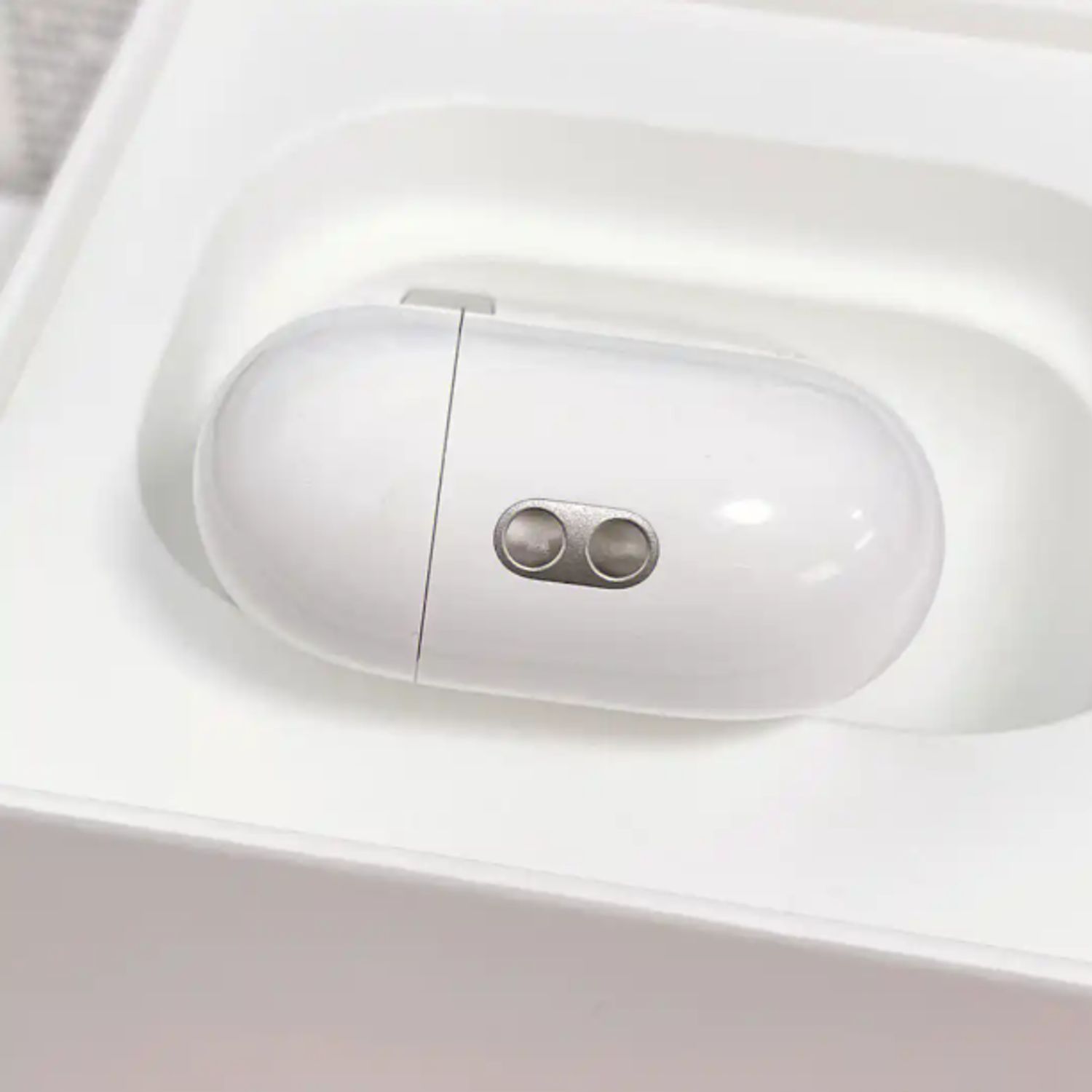APPLE Apple AirPods Pro 2 Audífonos inalámbricos reacondicionados