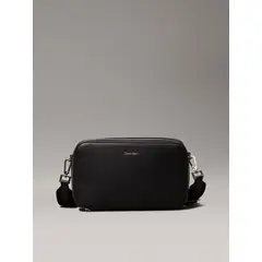 CALVIN KLEIN - Bolso Cruzado Ck Sleek Negro
