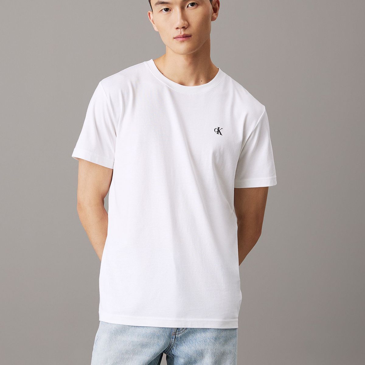 CALVIN KLEIN - Polera con logo en la parte trasera Blanco Calvin Klein