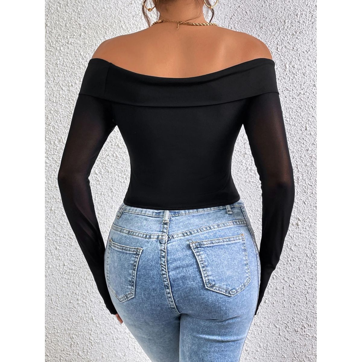 GARSIL - Crop Top Para Mujer - Hombros Descubiertos Y Escote De Manga Larga