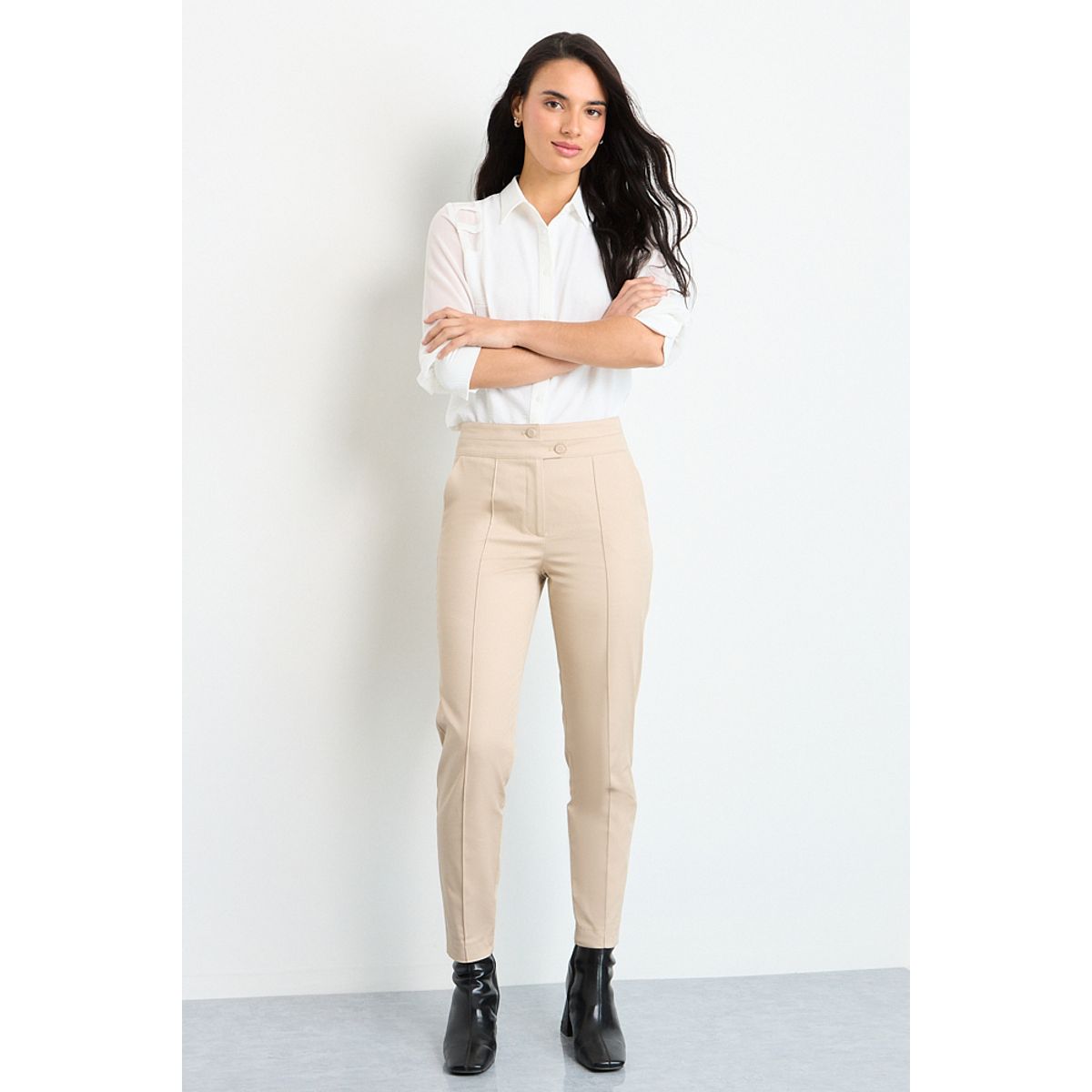 IO - Pantalon Mujer Beige IO