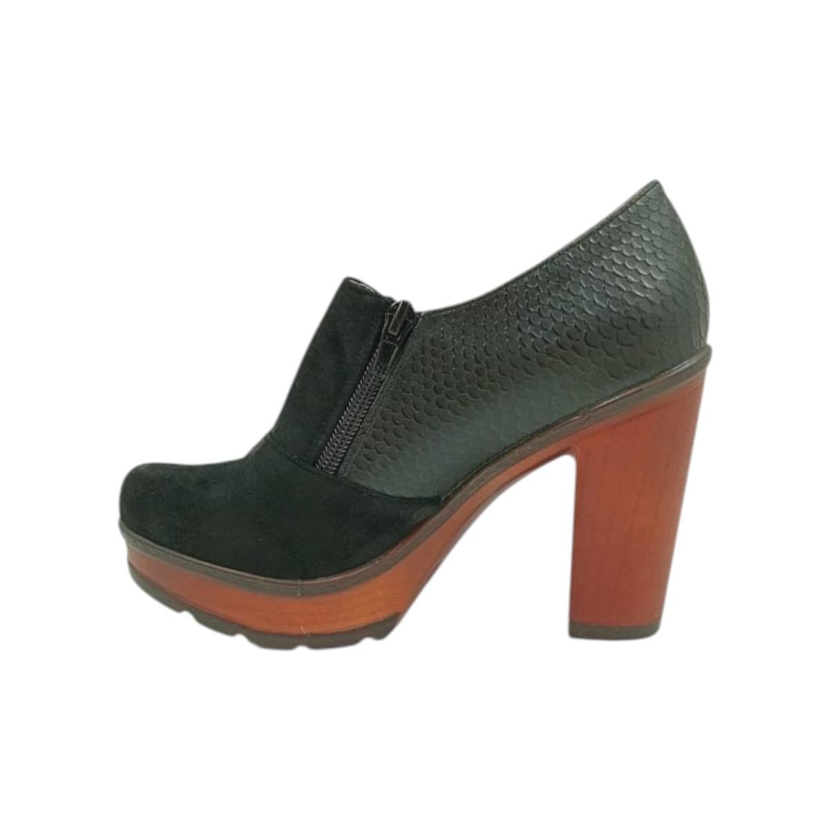 HERIEL - Zapato Negro Gamuza Taco Mujer