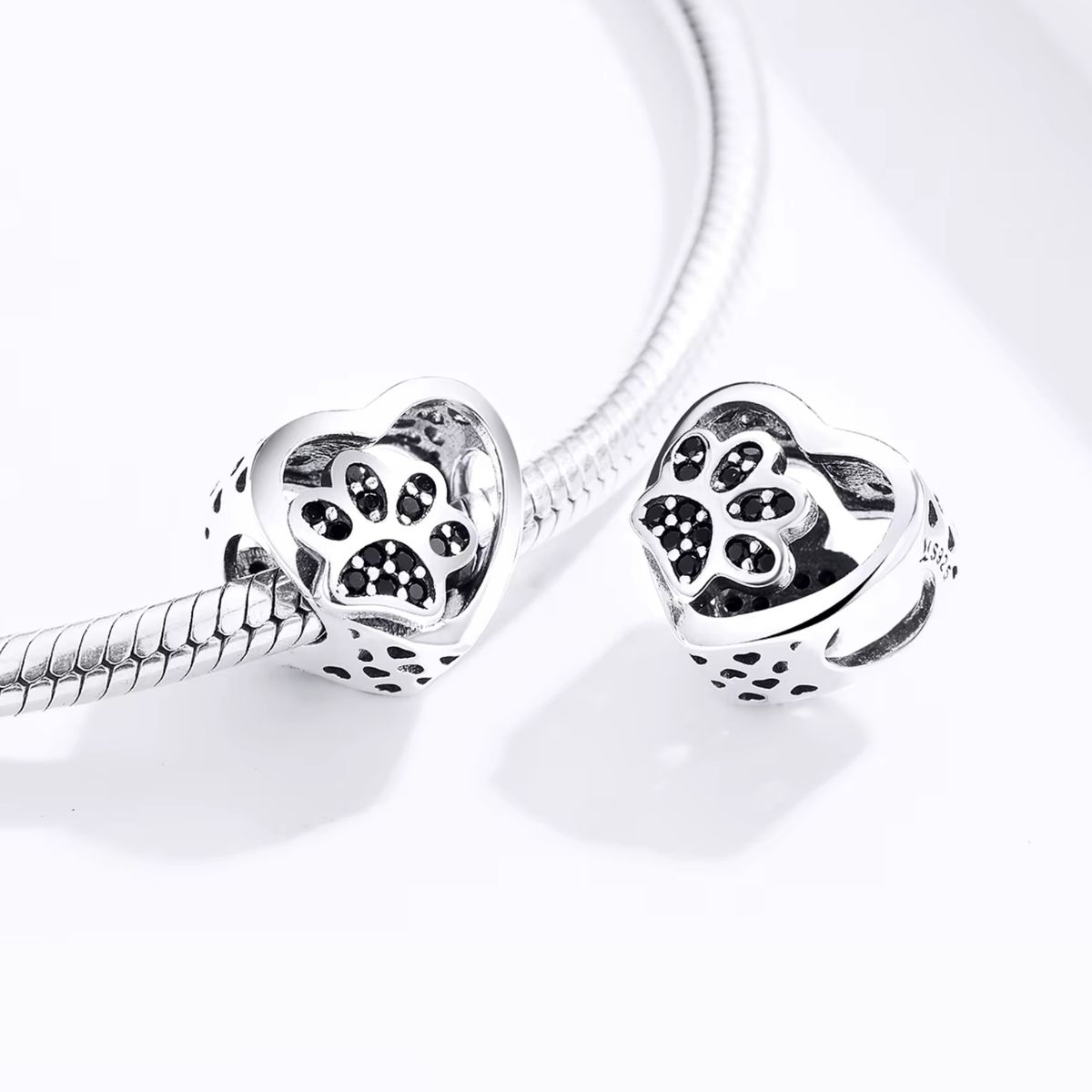 LK LUKSO - Charm Huella Perrito en Plata 925