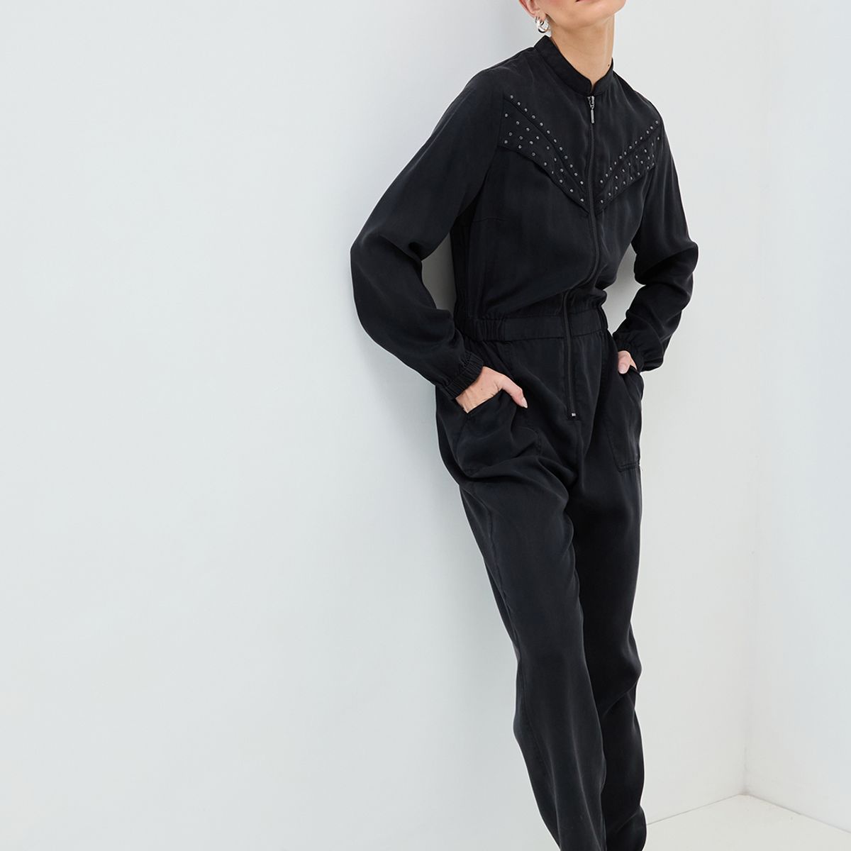 IO - Enterito Largo Negro Mujer Io