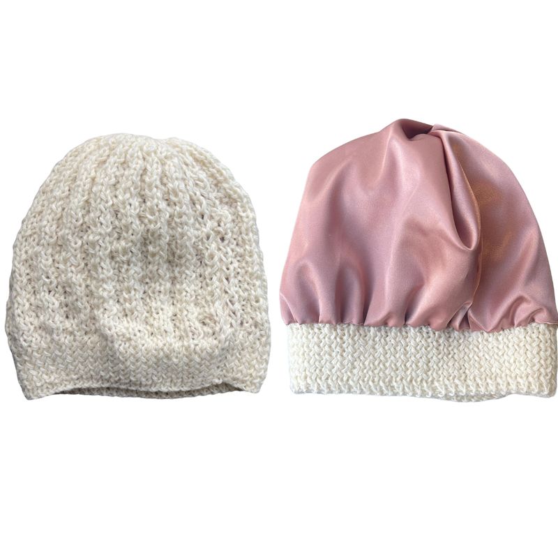 MARINA COLORINA - Gorro de lana con interior de satén blanco invierno