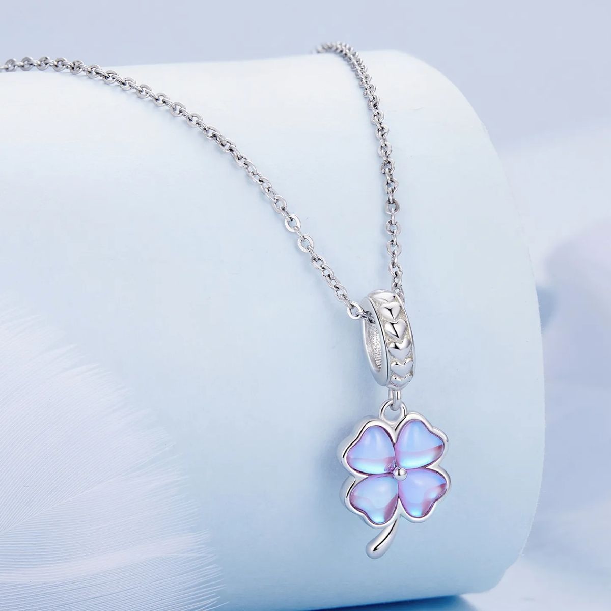 LK LUKSO - Charm Trébol Morado en Plata 925