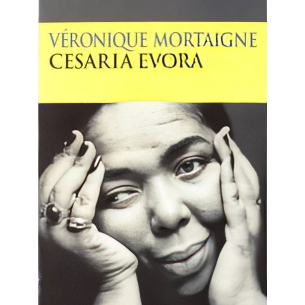 TOP10BOOKS - LIBRO Cesaria Evora - Cesaria Evora