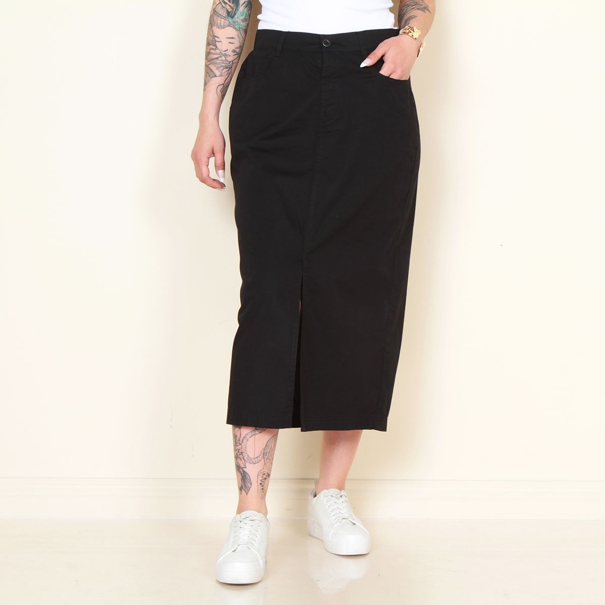 WADOS - FALDA CARGO SOLIDO PRETINA BASICA 1 BOTON