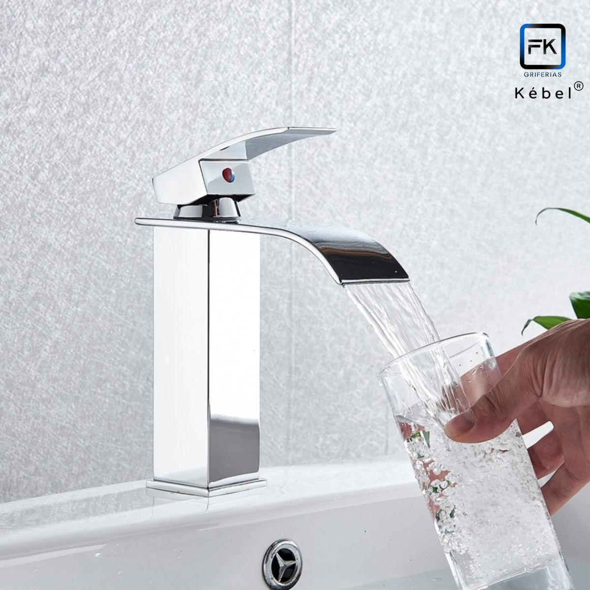 GENERICO - Llave Monomando Lavamanos Cascada Curva Chrome Kébel FK