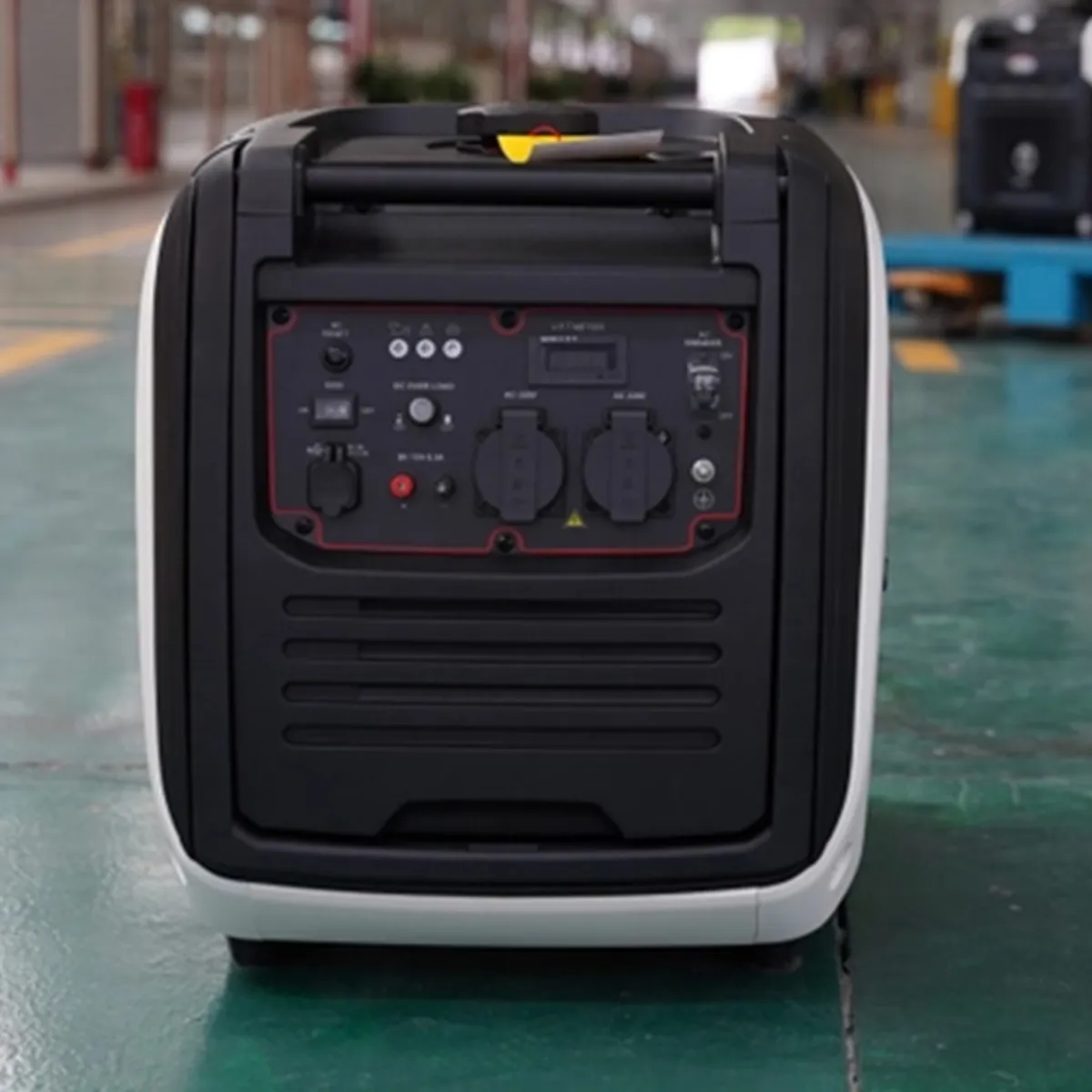 KRAFTER - GENERADOR INVERTER 4 KW KR-4500IE (CON CONTROL REMOTO INCLUIDO)