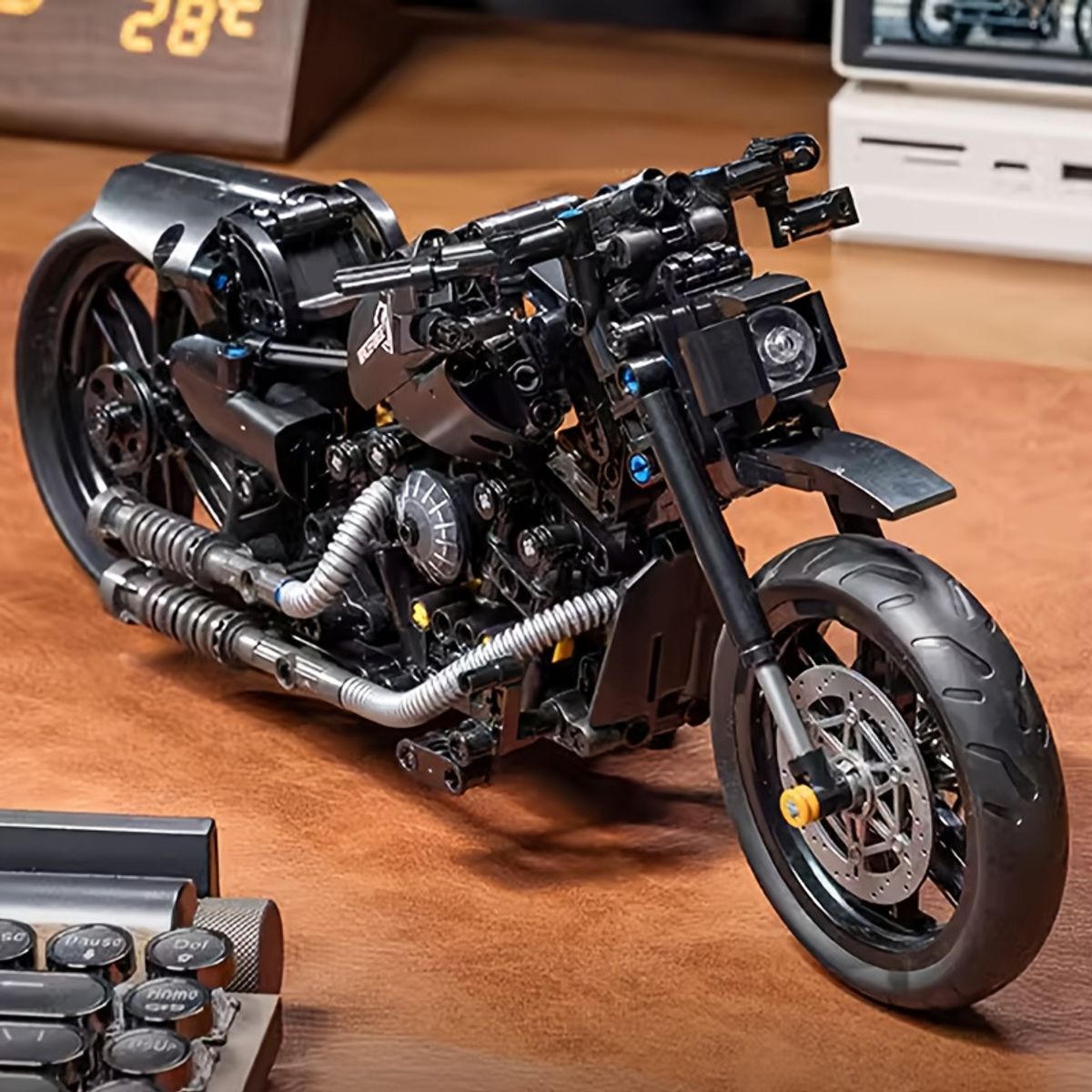 VATYERTY - Modelo de motocicleta a escala