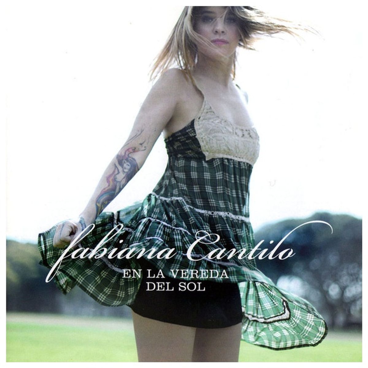 GENERICO - FABIANA CANTILO - EN LA VEREDA DEL SOL / CD