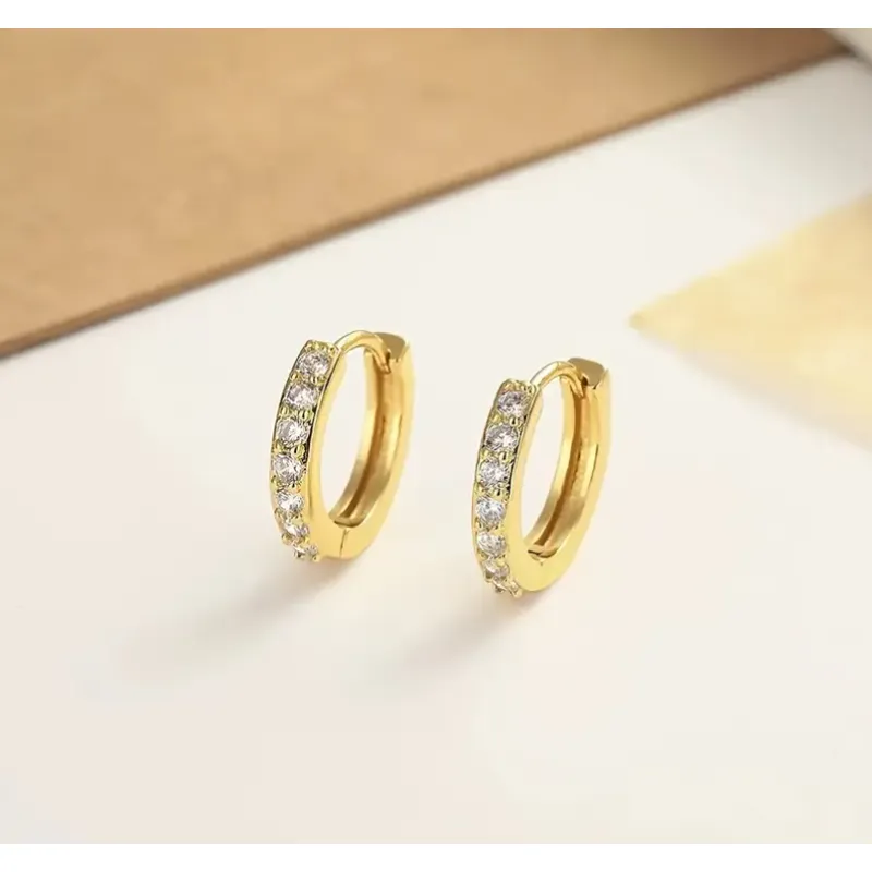 GENERICO - Aros Huggies Dorados con Circonitas Baño de Oro