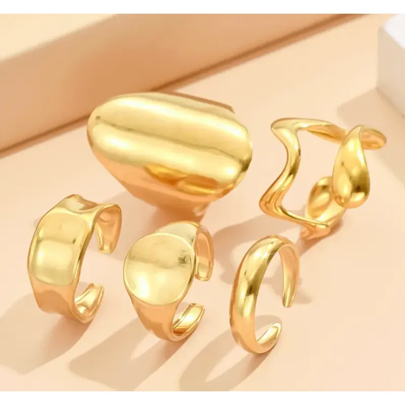GENERICO - Anillos Corazón Bohemio Ajustables Dorado Acero Inoxidable