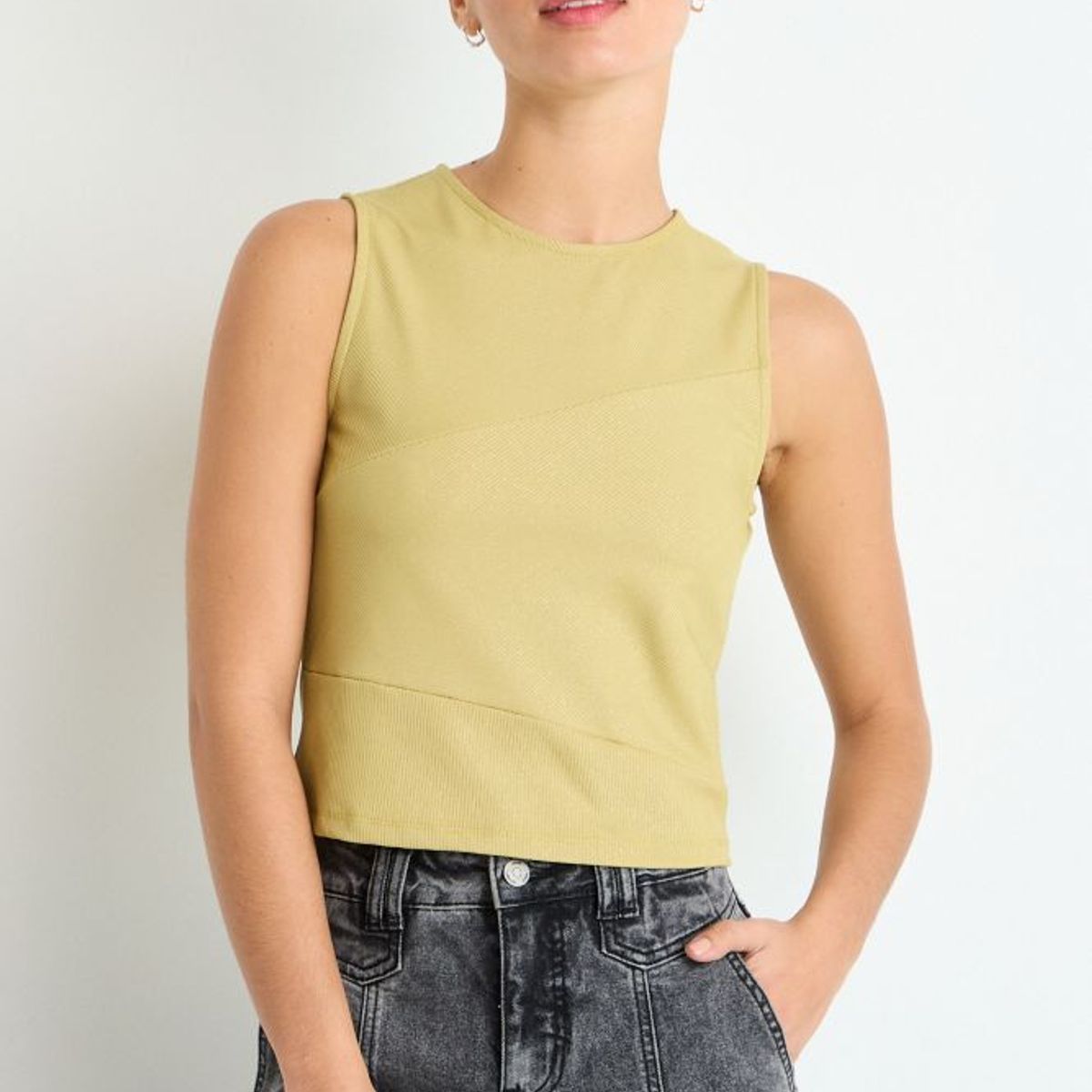 IO - Polera Sin Mangas Mujer Amarillo IO