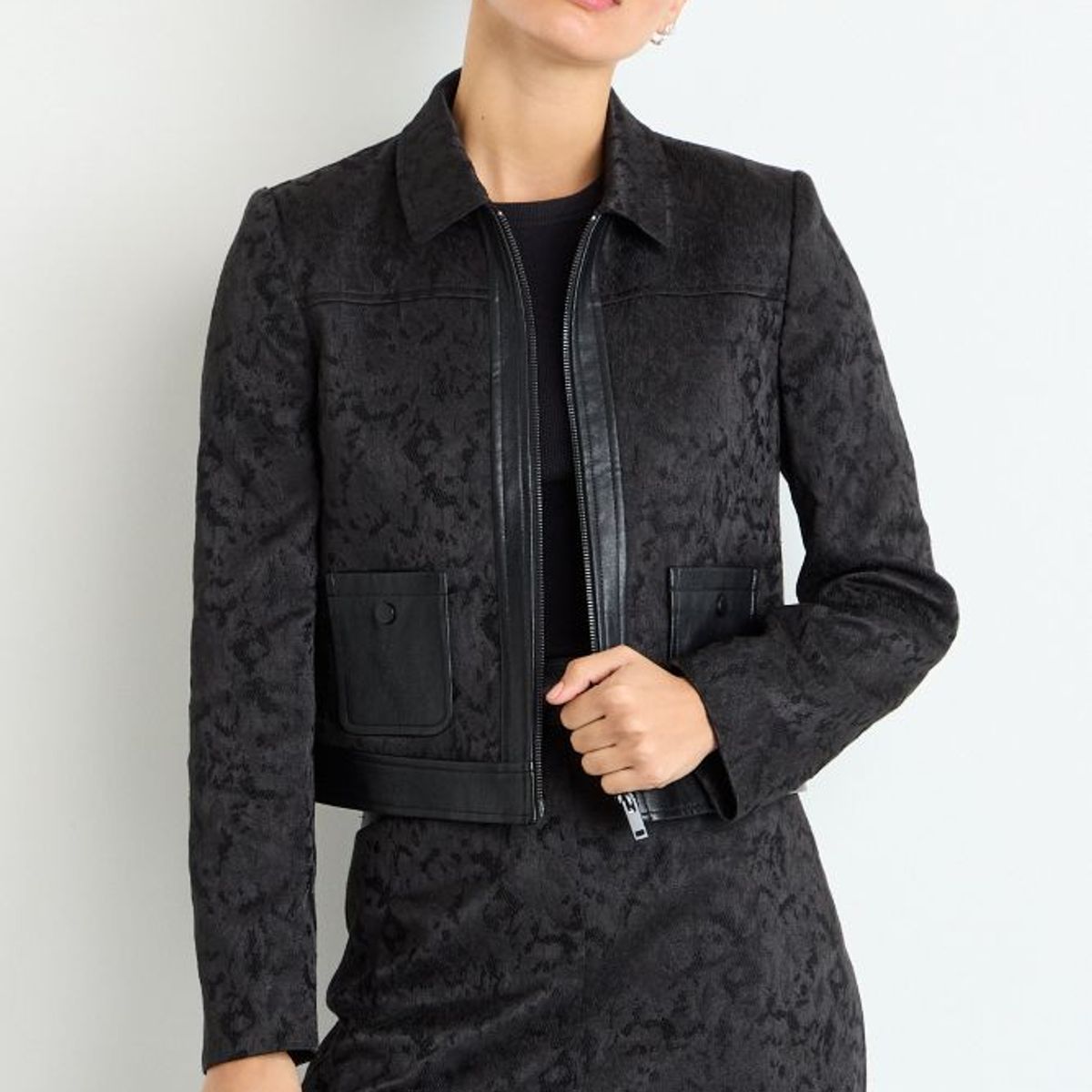 IO - Chaqueta Mujer Negro IO