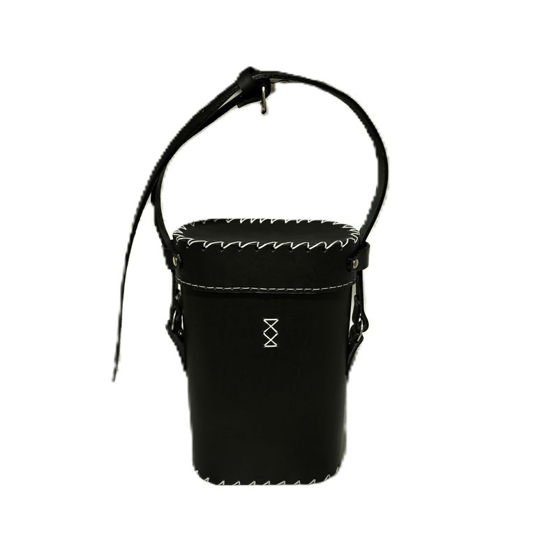 GENERICO - BOLSO MATERO NEGRO 100% CUERO