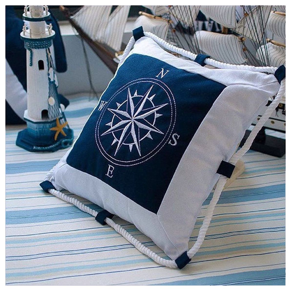 MONTREAL - Cojin Decorativo Bordado Decoración Náutica Estilo Marino Playa