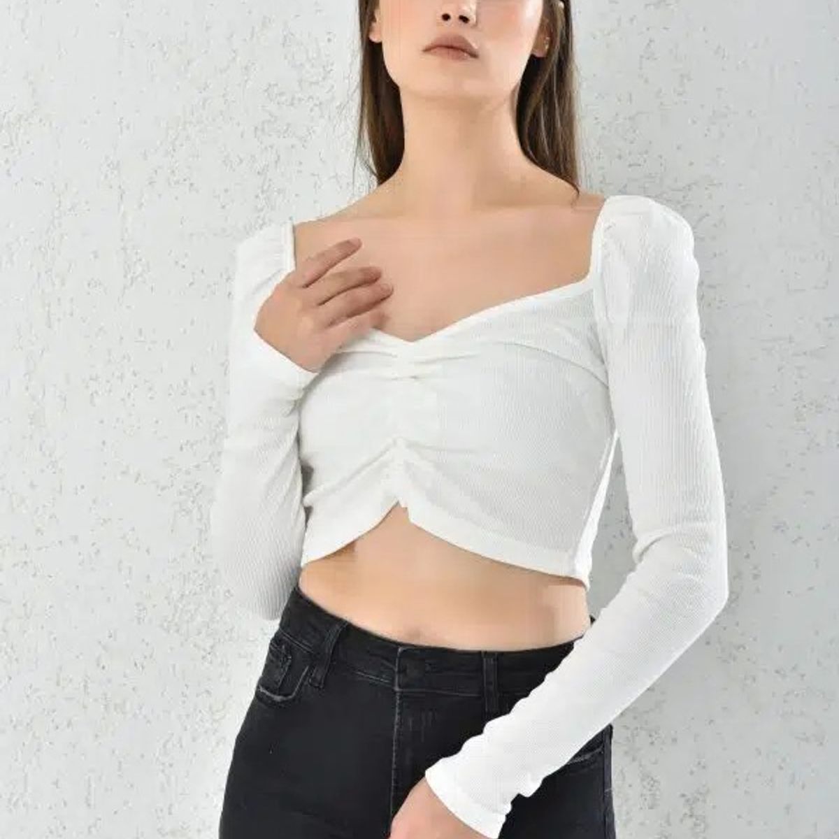 MROTTO - Top Crop Mujer Manga Larga Blanco Fruncido Escote Hombros Descubiertos