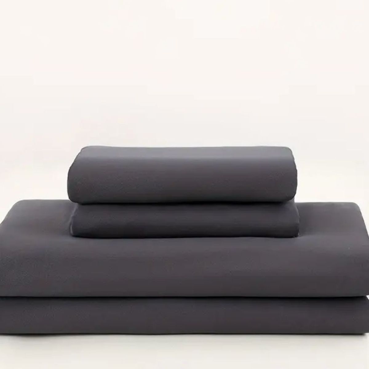 GENERICO - SABANA DE GENERO UNICOLOR 2 PLAZAS GRIS OSCURO 4 PIEZAS TF