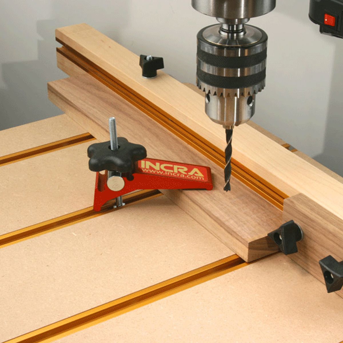 MILESCRAFT - Riel en T Regular 18″ INCRA